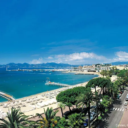 By Interhome Cannes
