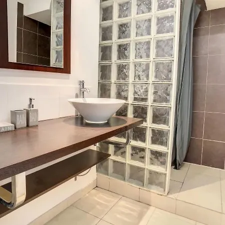 Appartamento By Interhome *
